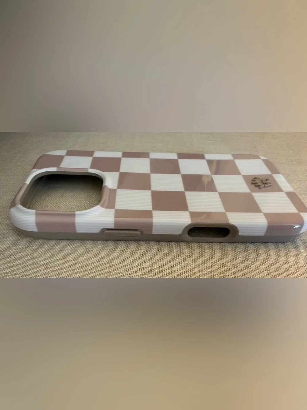 Velvet Caviar Checkerboard Phone Case - Tan & White